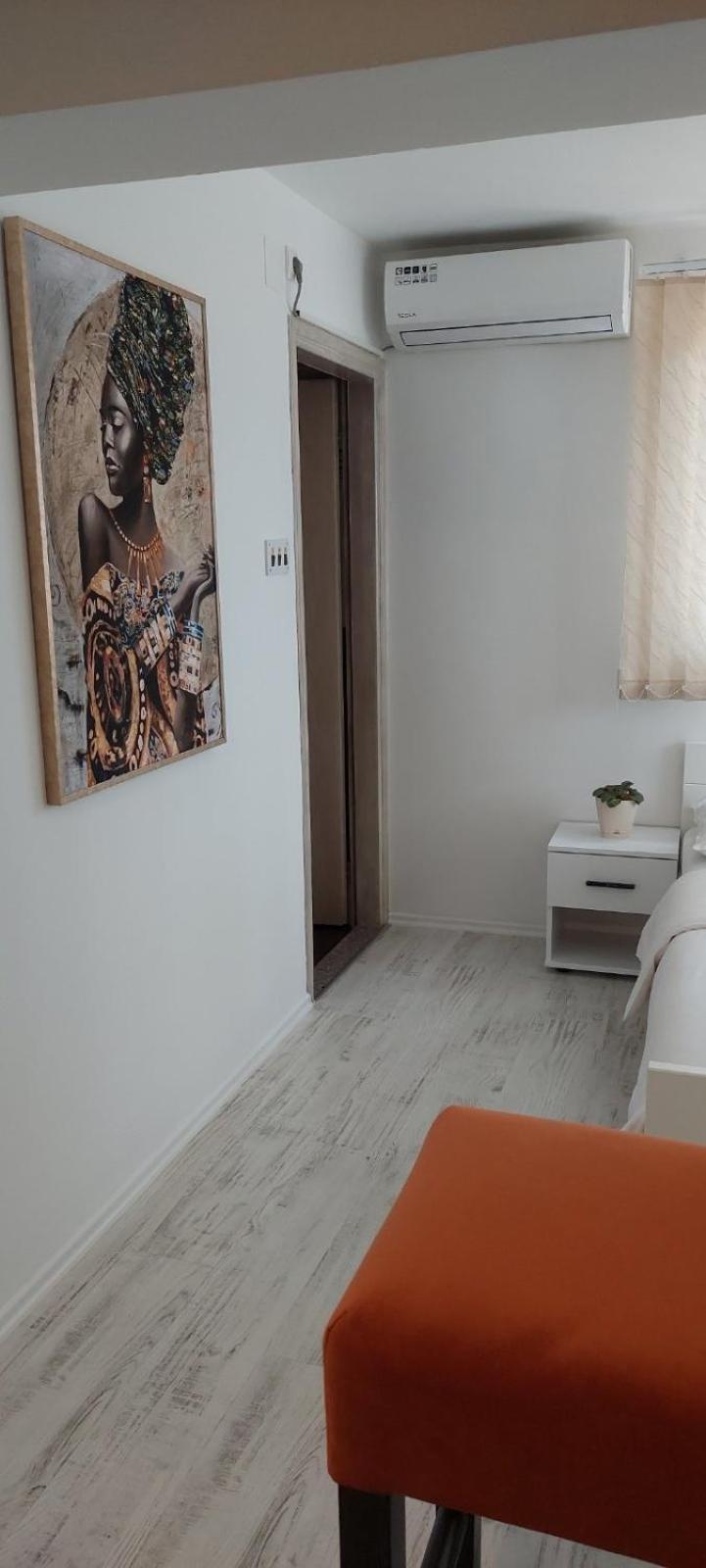 Apartmani Abbazia Banja Luka Bilik gambar